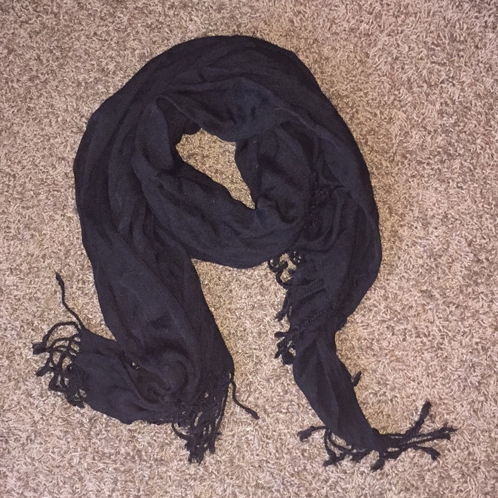 Women’s Black Scarf - Picture 2 of 2